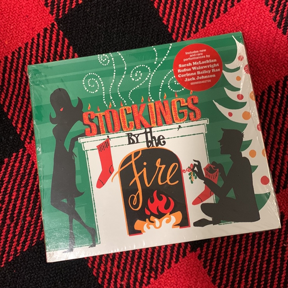 ST⭐️RBUCKS-🎄CD - Picture 5 of 9